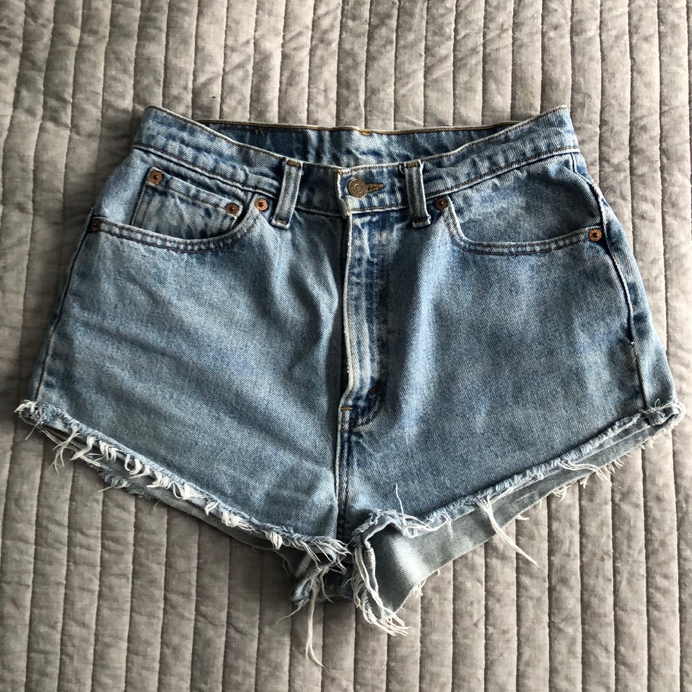 Vintage Levi’s 521 Cutoffs